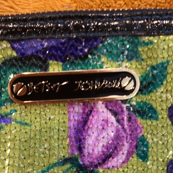 Betsy Johnson sequin  floral zippered wallet. Featuring a key ring. - Picture 8 of 8